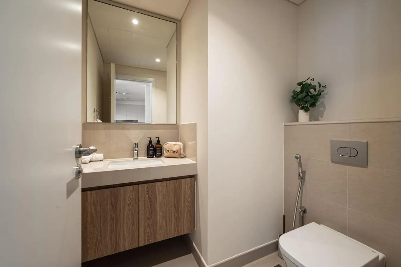 Seraya Residence 9 - 4Bdr - Skyline And Burj View - 3 Balconies Dubai United Arab Emirates