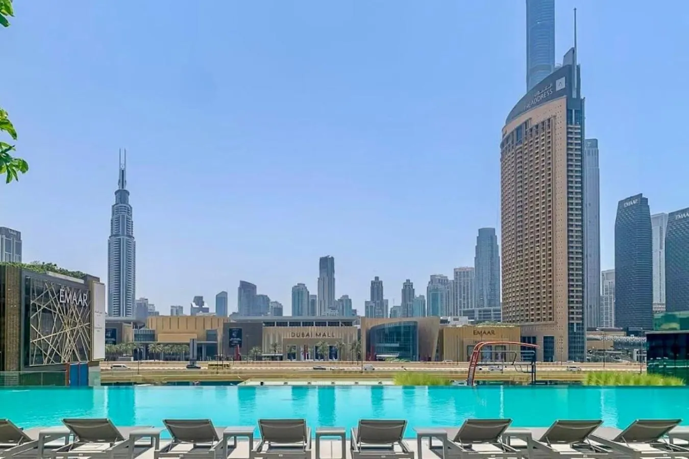 Apartment Seraya Residence 9 - 4Bdr - Skyline And Burj View - 3 Balconies Dubai