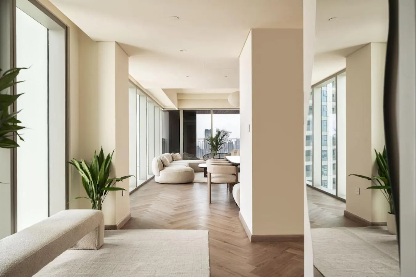 Seraya Residence 9 - 4Bdr - Skyline And Burj View - 3 Balconies Dubai Apartment